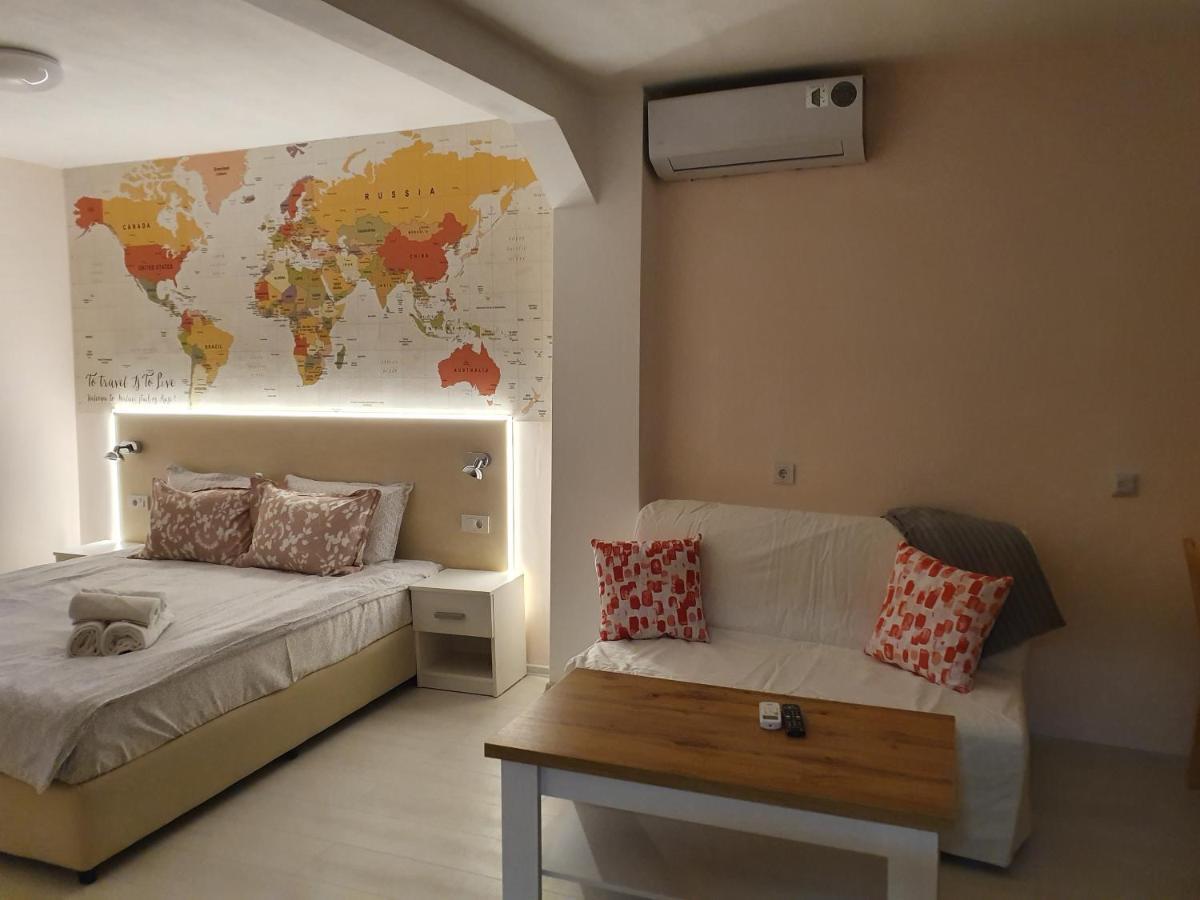 Malavi Top Center Deluxe Studio Ruse! Comfort&Clean! Экстерьер фото